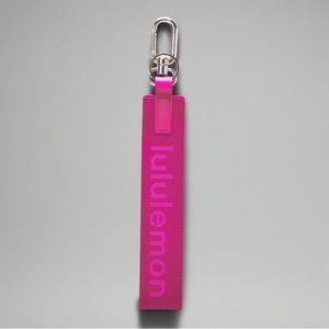 lululemon never lost keychain